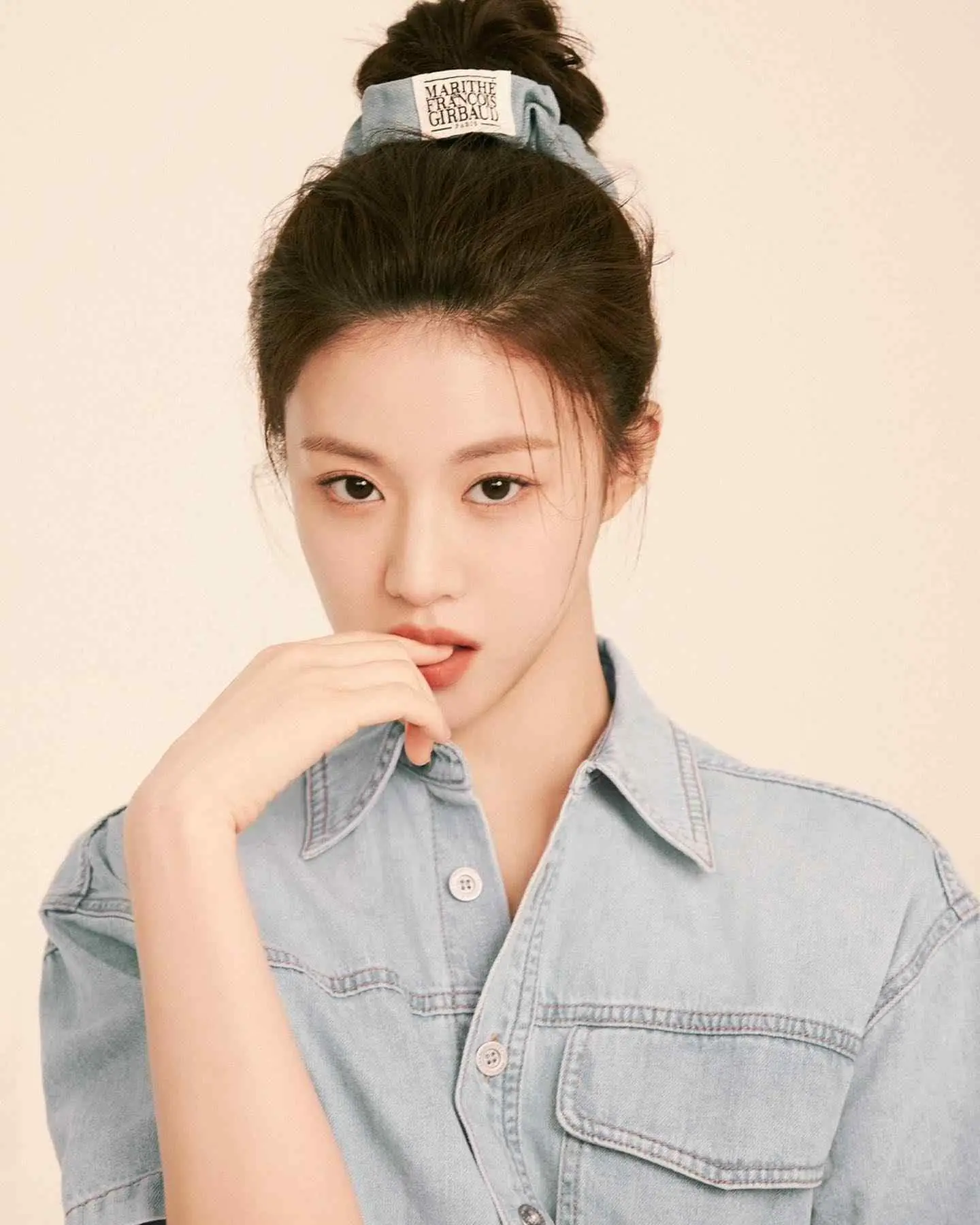 Go Youn Jung - go-youn-jung-sexy-66.webp